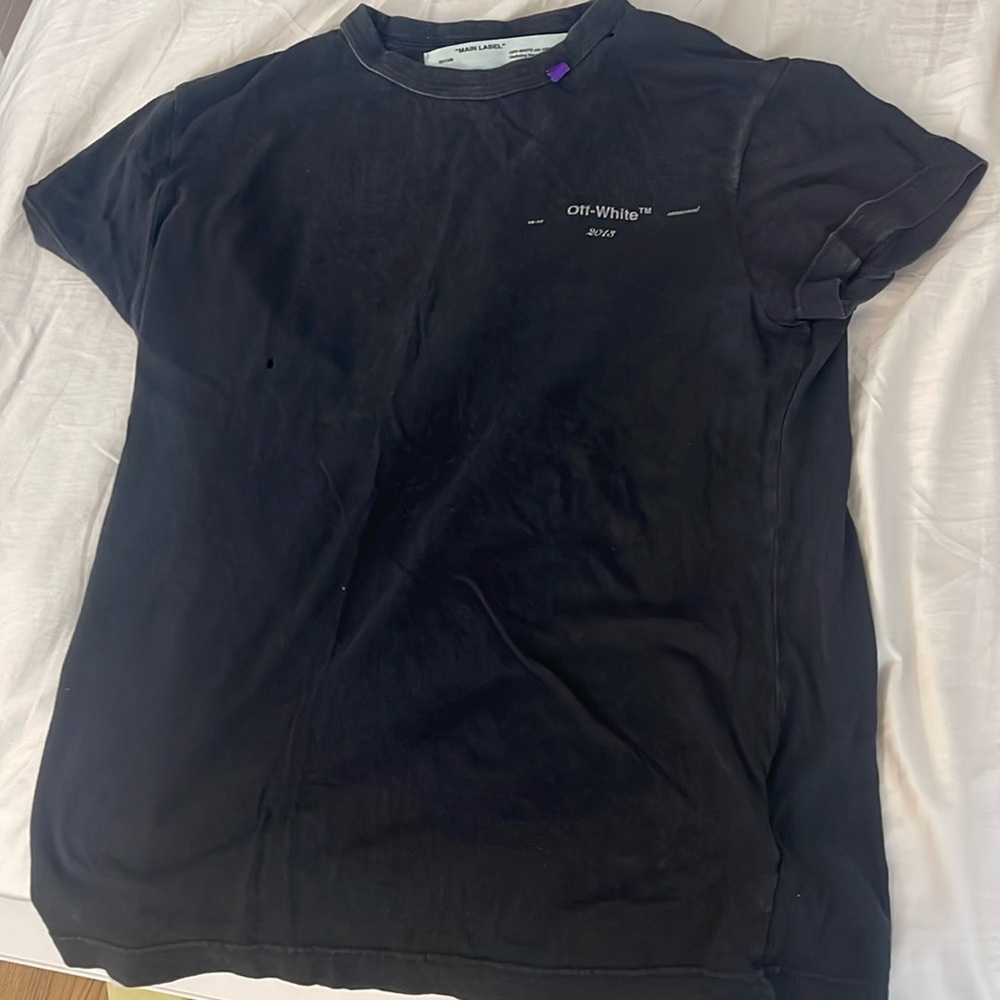 Off white ripped washed style t-shirt